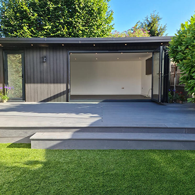 Outdoor Ping Pong Room