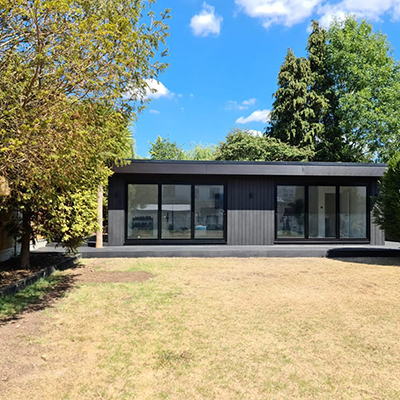 Small garden gym room