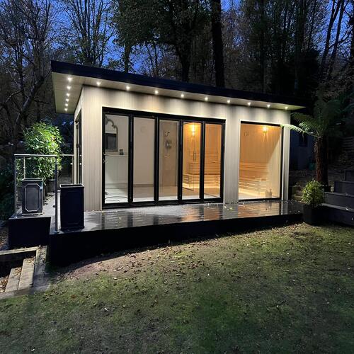 garden steam room and sauna