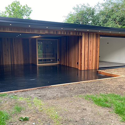 traditional garden room